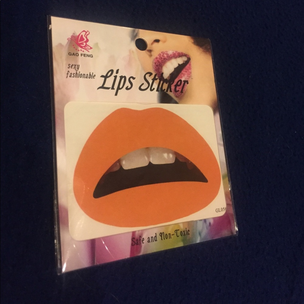 💋Sexy tattoo for your lips solid orange color liquid proof for up to 8 hours!